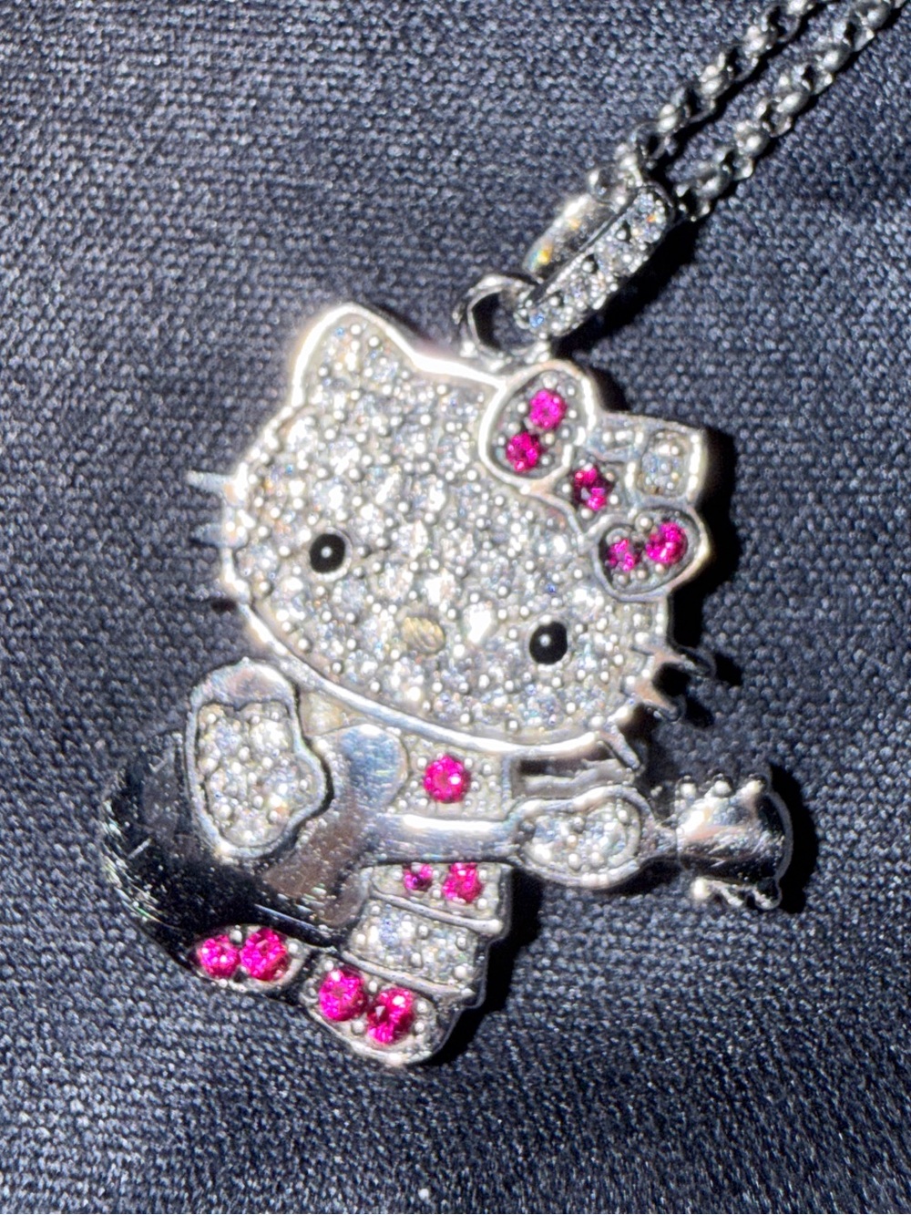 RARE HTF Hello Kitty Diamonique Sanrio Rockstar Kitty deadstock necklace